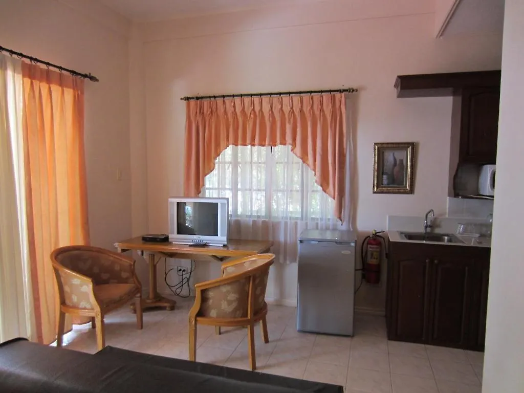 Chateau Del Mar Davao City 2*,