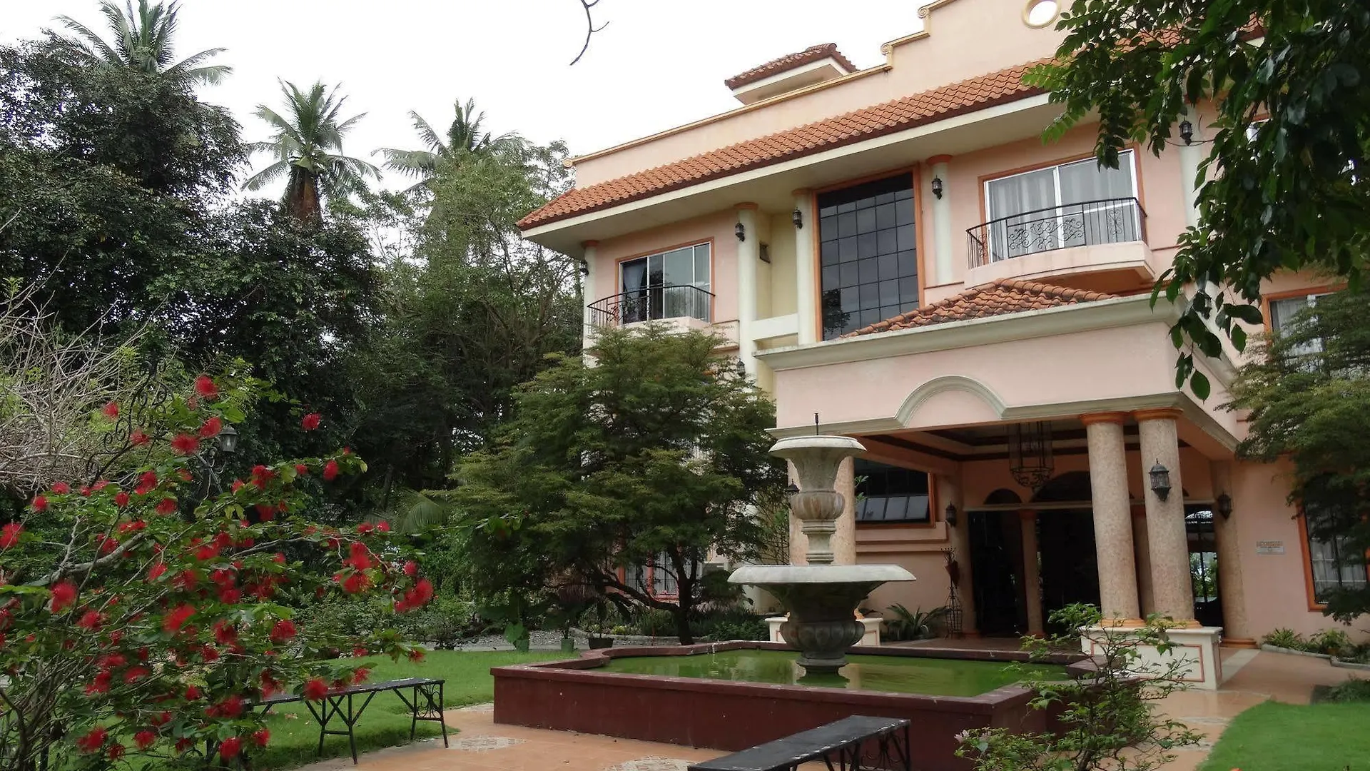 Hotel Chateau Del Mar Davao City