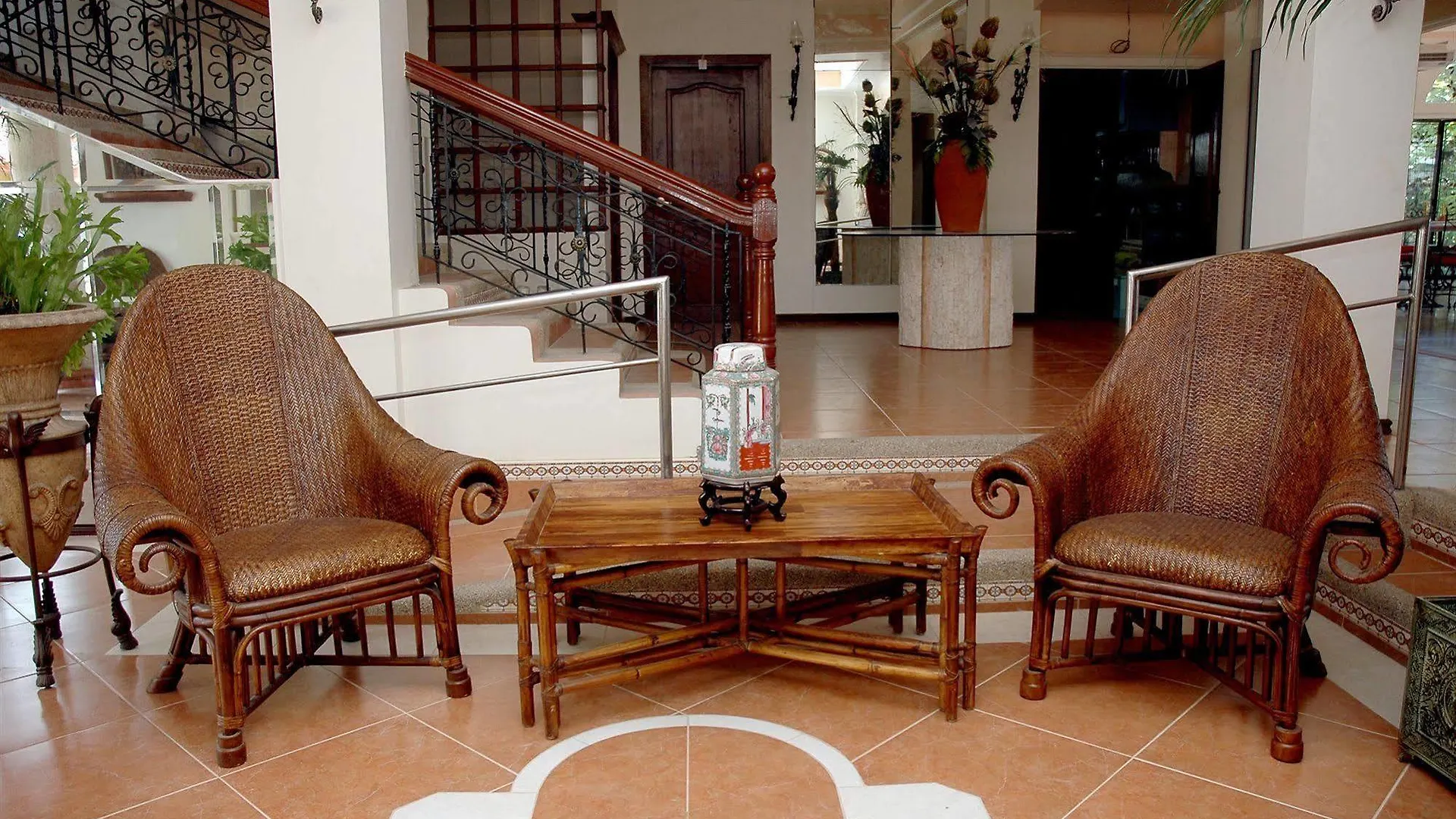 Chateau Del Mar Davao City Hotel